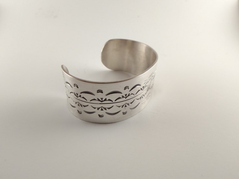 navajo silver bracelet // navajo jewelry // navajo // silver bracelet // navajo silver // bracelet image 3