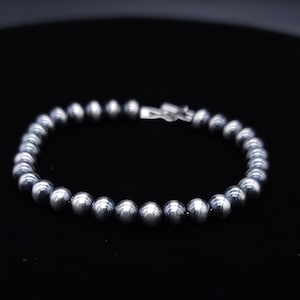 navajo pearls // navajo bracelet // navajo jewelry // sterling silver bracelet