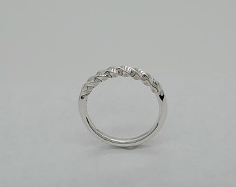 Sterling Silver Twist Ring // Sterling Silver Band // Navajo Jewelry // Silver Ring