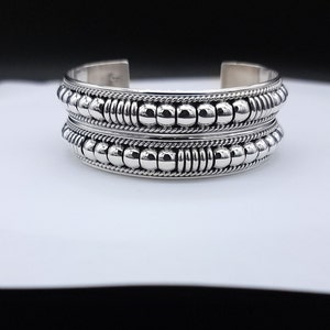 Silver navajo bracelet // double row bracelet // handmade navajo bracelet // sterling silver bracelet