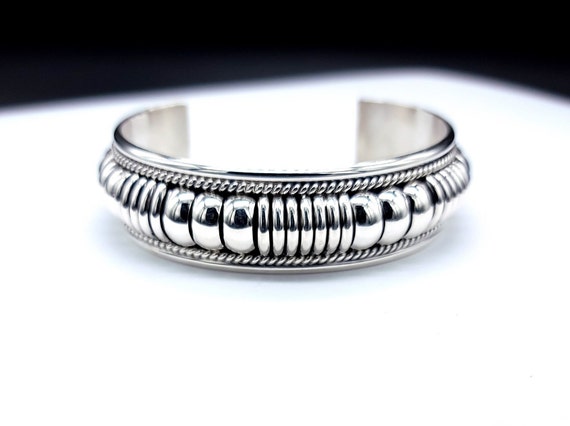 Navajo silver hotsell jewelry