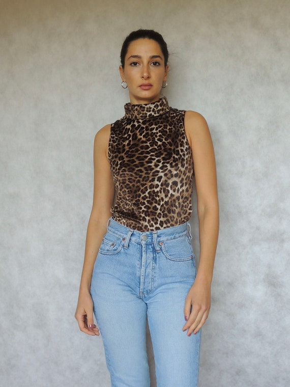 90s Vintage Leopard Velvet Turtleneck Sleeveless T