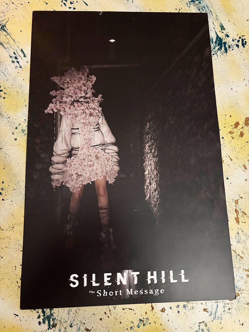 SILENT HILL: the Short Message // Sakura Head Poster, Horror