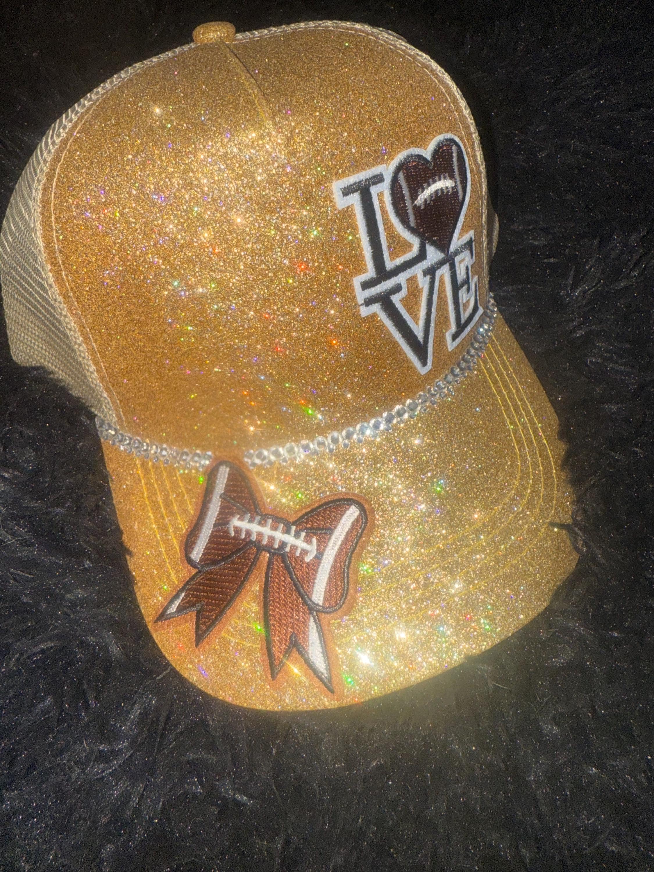 Glitter football patch hat – White, No custom (included)