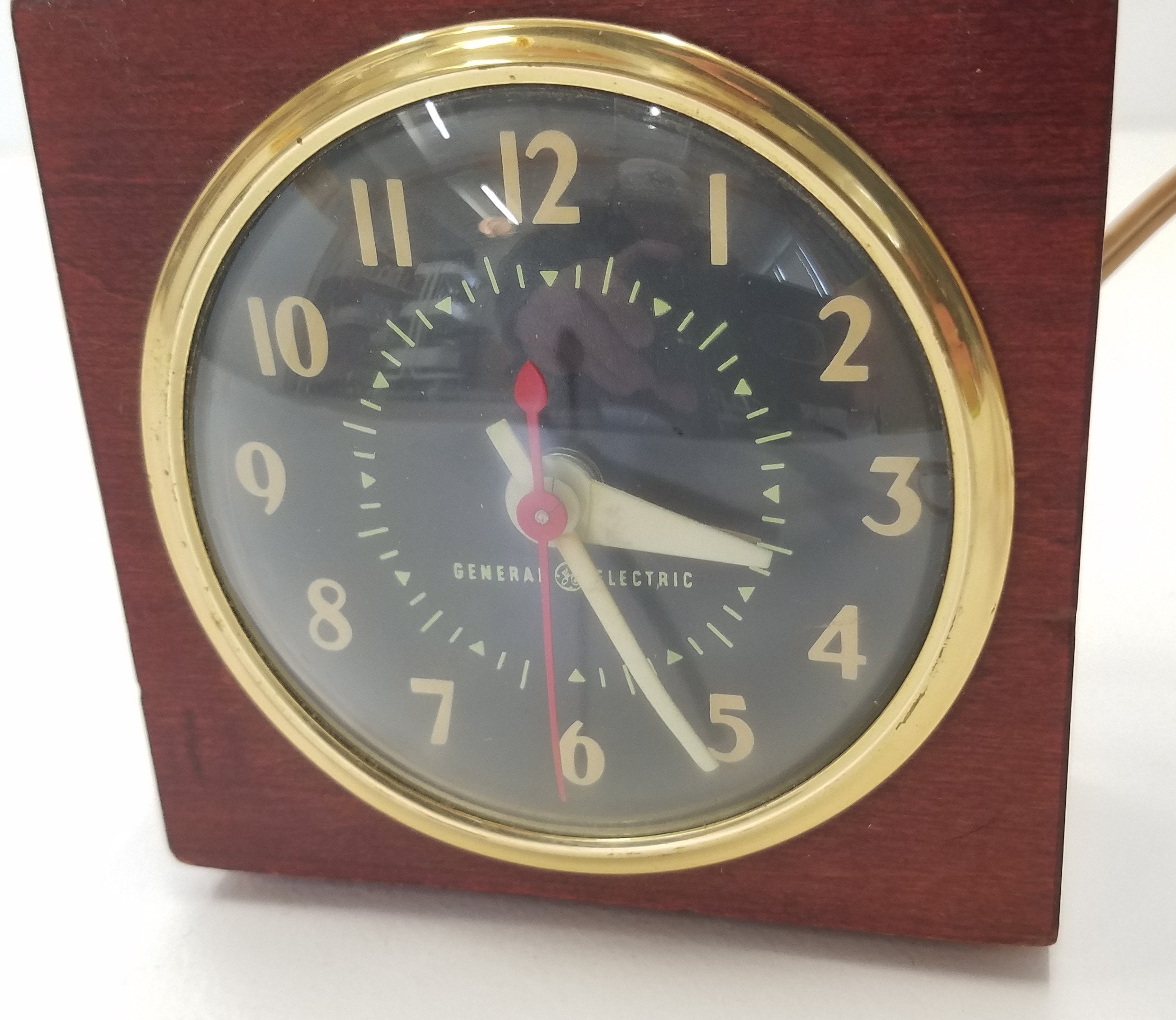 Vintage Mid-century General Electric Alarm Clock Model 7H273