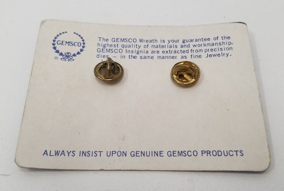 Vintage Gemsco Revolver Instructor Pinback - image 4