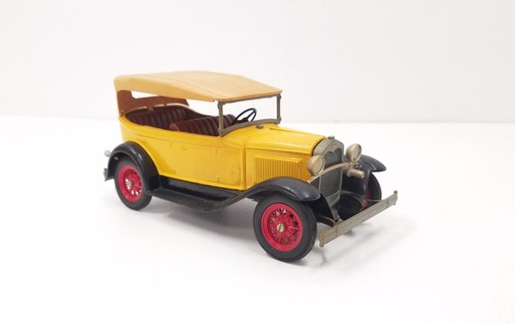 特価 Hubley (1/25) フォード Model A Roadster Hubley 1930 Packard Ford Model A Roadster 1:20 Metal Model
