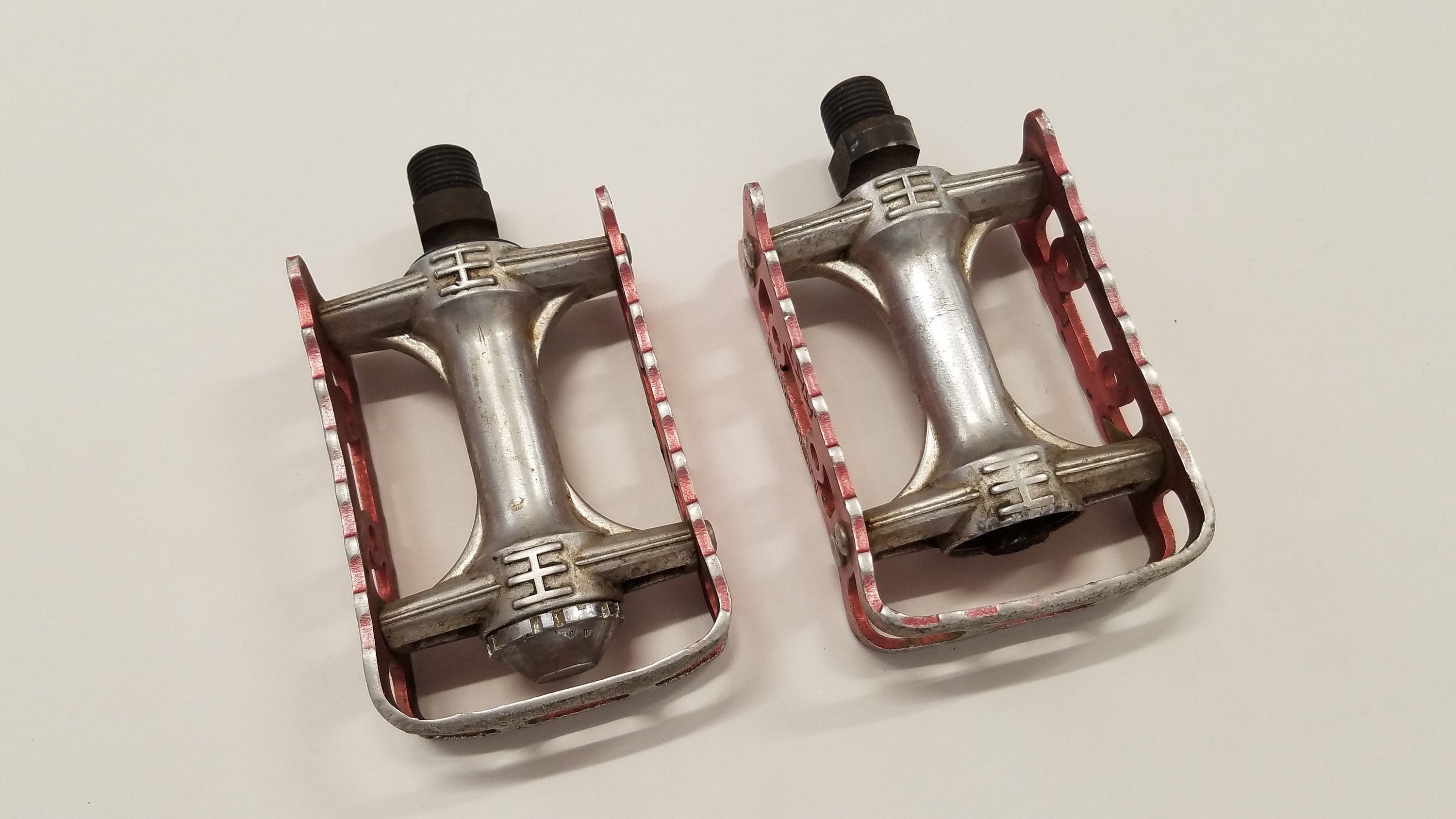 Vintage KKT Lightening BMX Red Anodized Bike Pedals Made in Vintage KKT Lightening BMX Red Anodized Bike Pedals Made in