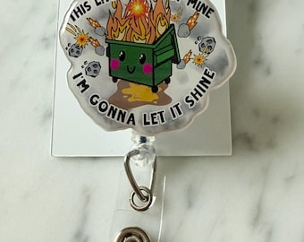 Bobina di badge identificativo per l'incendio dei cassonetti: "Questa mia piccola luce"