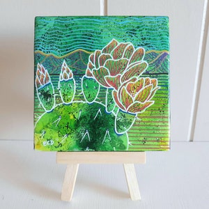 Piastrella artistica in ceramica con fico d&#39;india, sottobicchiere in piastrelle artistiche da 4,25&quot; x 4,25&quot;, piastrella artistica del deserto, arte del sud-ovest, sottobicchiere originale dipinto a mano, piastrella artistica con fiori