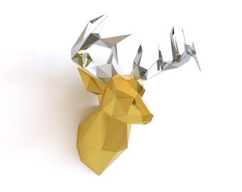 鹿の頭のペーパークラフトキット – プレカットメタリックペーパー、ローポリ3Dウォールデコ、すべてのアクセサリー付き。簡単にDIYでき、ギフトにも最適！輝きを放ちましょう！