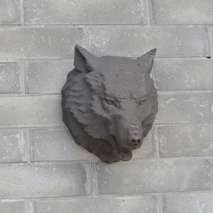 Wolf Head Trophy DIY Cardboard Sculpture, DIY Papercraft, 3D Wall artHome Decor, Corrugated board ,Animal Wall Decor,DIY Gift Black