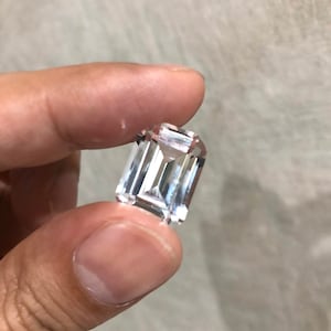 Labbtillverkad vit safir korund smaragd fasetterad lösa ädelstenar, september födelsesten (4 x 2 mm - 18 x 13 mm)