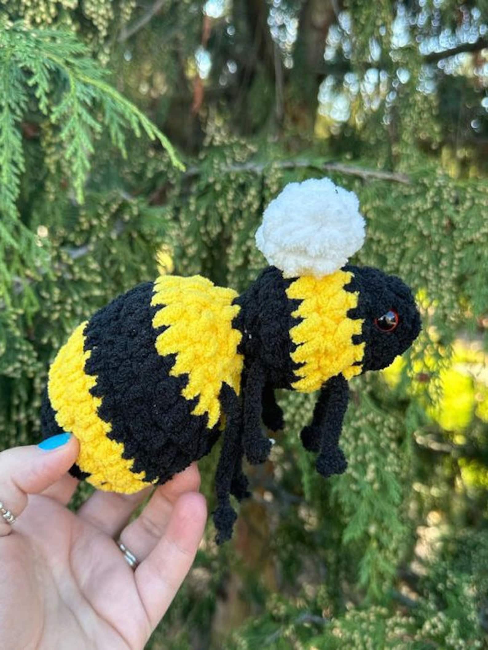 Queen Bee Pattern - PDF - Beginner Friendly - Etsy