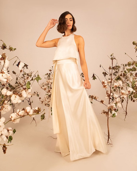 Crop Top Wedding Dress, Bridal Top, Wedding Top, Halter Top Wedding Dress,  Wedding Skirt and Top, Two Piece Wedding Dress, Silk Top, HELEN - Etsy  Israel