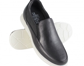 Zerimar Leather shoes with internal elevators +6 cm model TOMMO