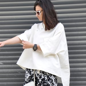 White Cotton shirt, Cotton Maxi Shirt, Plus Size Clothing, White Summer Asymmetric Shirt, White Loose Cotton Tunic, Summer White Top, Gabyga
