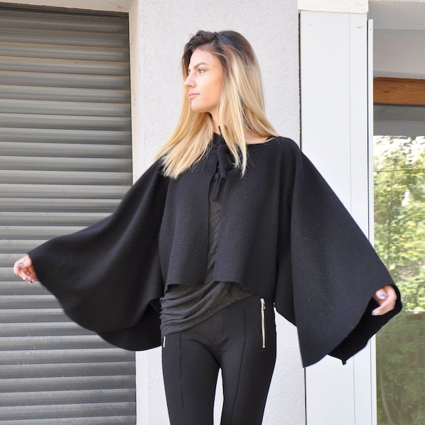 Manteau cape noir, Manteau cape en laine, Manteau cape d'hiver, Manteau cape pour femme, Manteau boléro en laine, Manteau gothique, Vêtements grande taille, Manteau extravagant