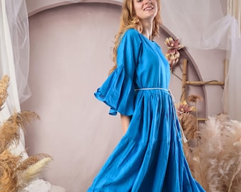 ターコイズ色のリネンマキシドレス、ボヘミアン風ティアードカフタン、手作りの夏服