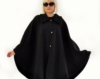 cape jacket size 18