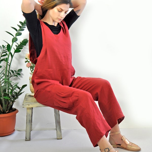 Boho Red Linen Jumpsuit, Oversized Dungarees, Linen Overalls Women, Plus Size Pinafore Jumpsuit, Baggy Linen Jumpsuit, Apron Jumpsuit