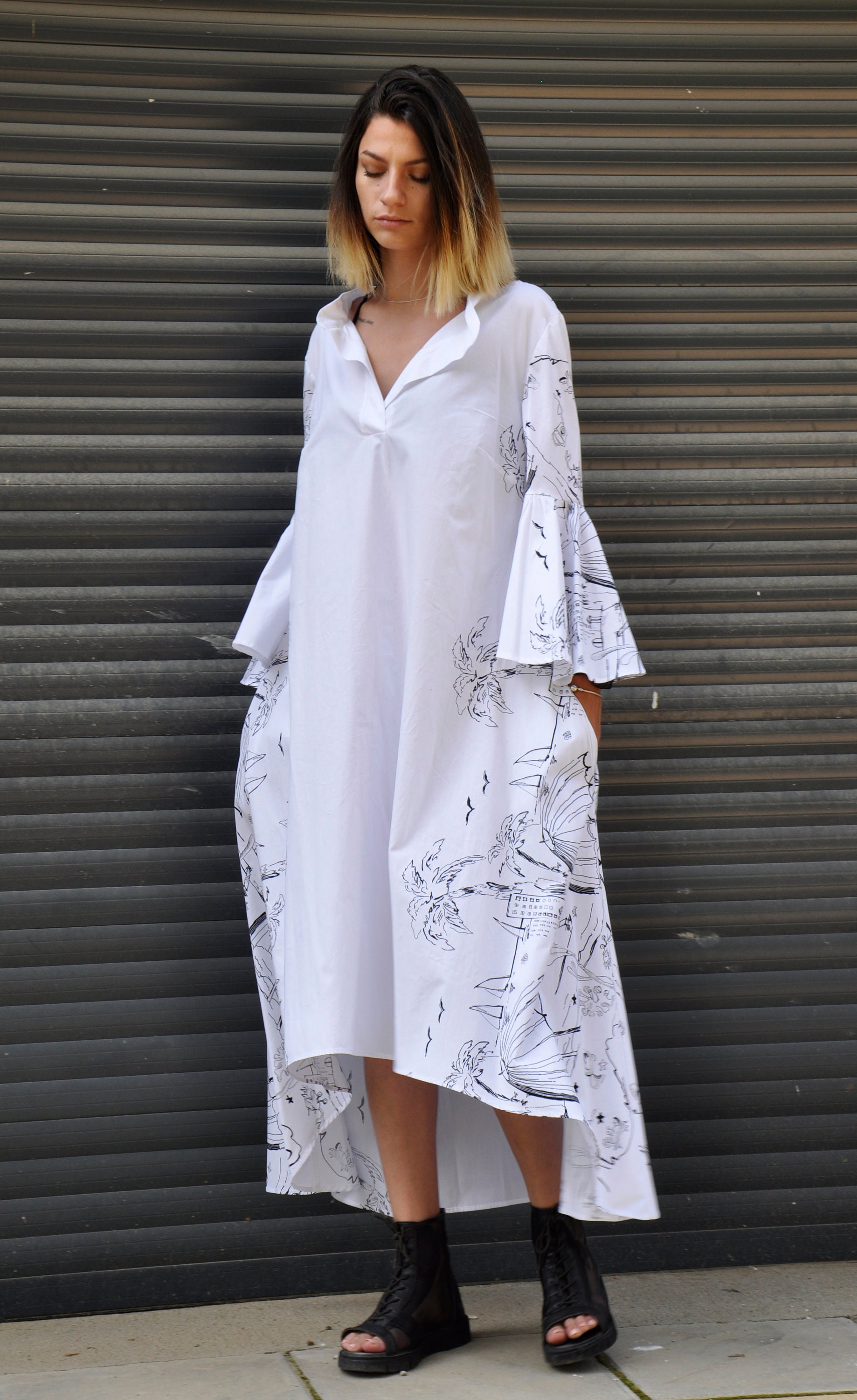 Trapeze Silhouette Cotton Dress With 