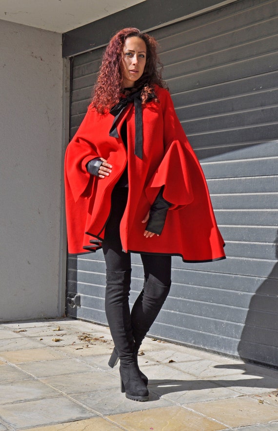 Batwing 2025 cape coat