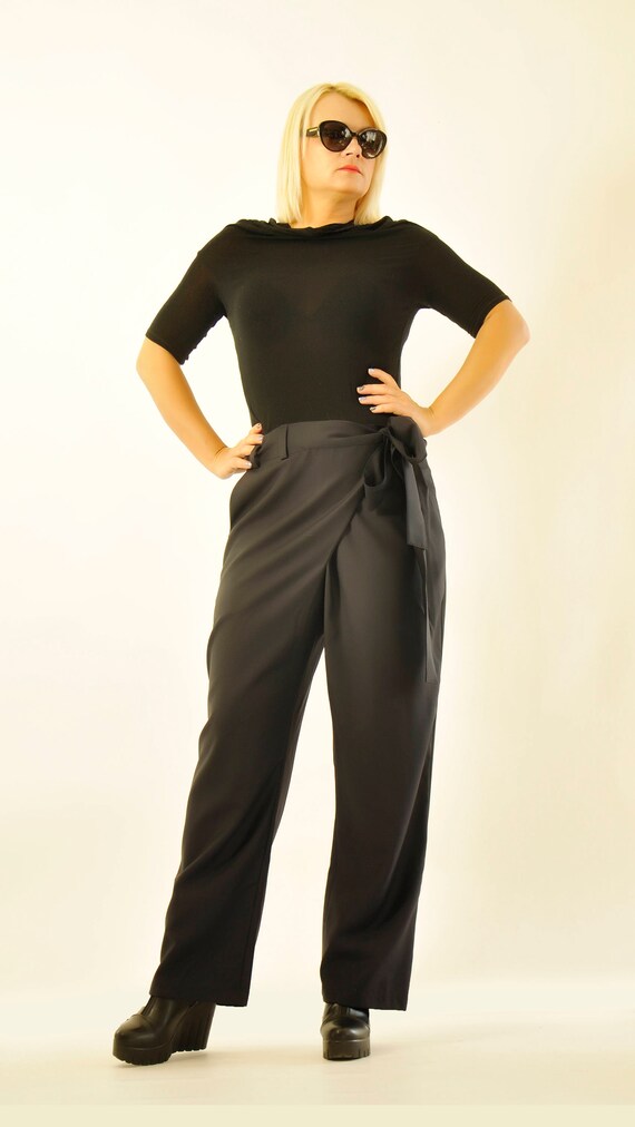 Plus SIze Jumpsuit (romper) Annette Lea | Plus size outfits Plus SIze Jumpsuit (romper) Annette Lea | Plus size outfits