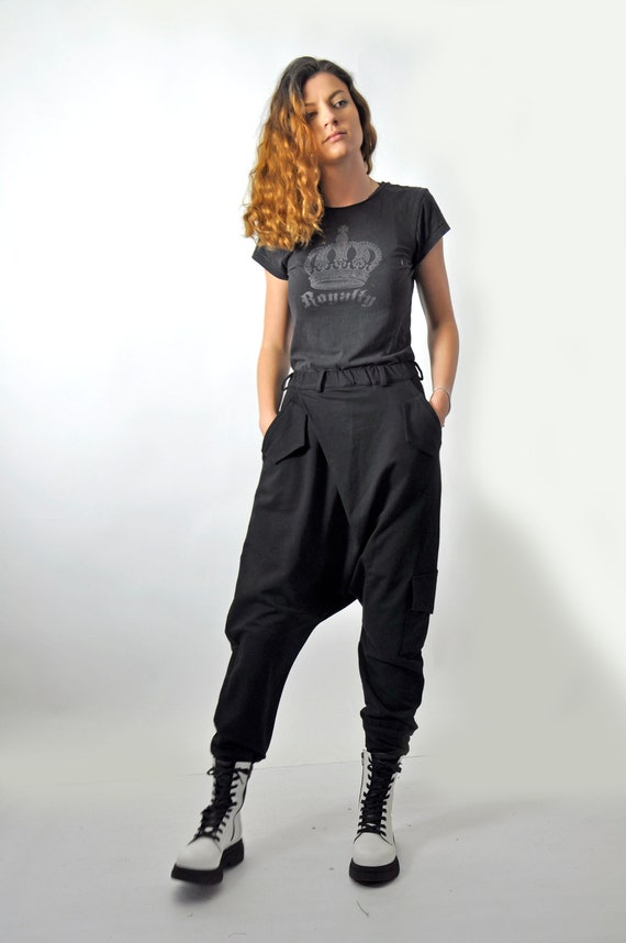 Linen harem pants for women with drop crotch design 899 Linen harem pants for women with drop crotch design 899