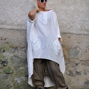 Tunique en lin, Vêtements grande taille, Vêtements en lin, Tunique femme, Tunique chemise, Tunique oversize, Tunique blanche, Chemise en lin blanche, Tunique asymétrique image 4