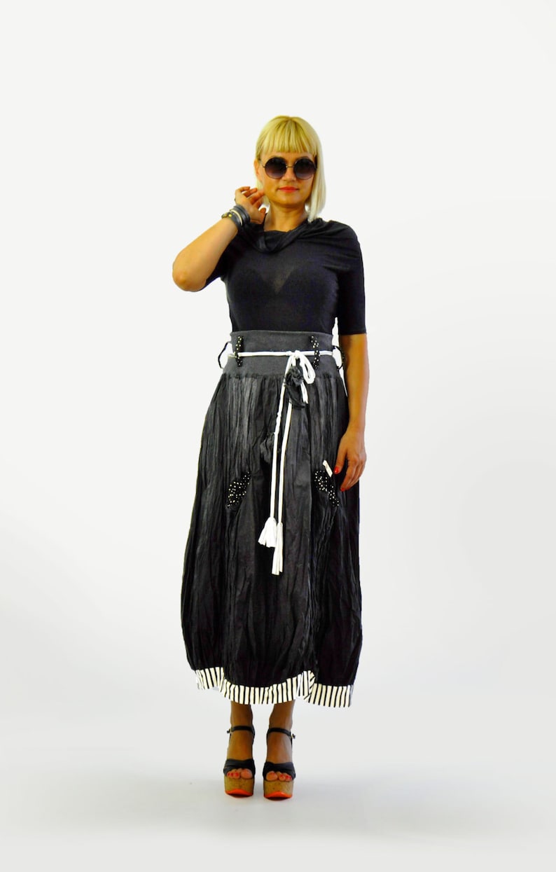 Black Skirt, Long Skirt, Winter Skirt, Taffeta Skirt, Maxi Skirt, Casual Skirt, Extravagant Skirt, Loose Skirt, Cotton Skirt, Plus Size image 4