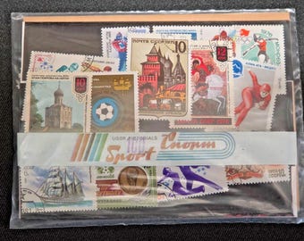Sealed Vintage USSR Stamps Packet Mezhdunarodnaya Kniga 100 Sport Soviet Russia