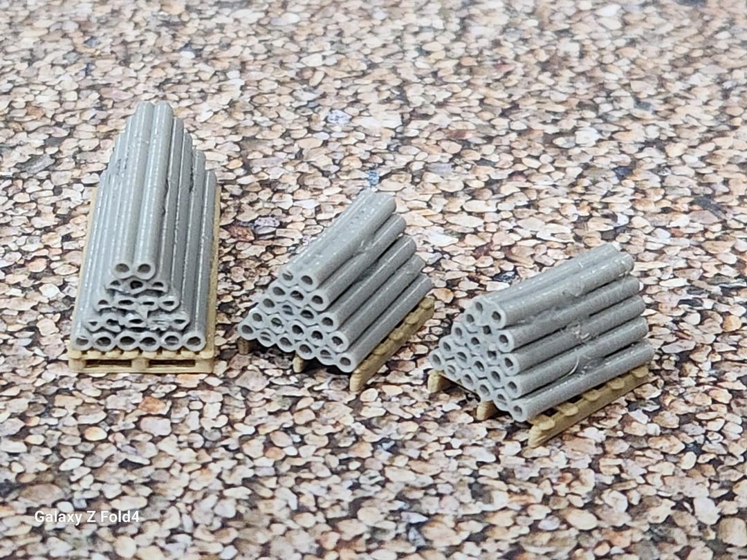 O Scale Pallets 1:76 Scale OO Gauge Model Railway Pallets With Pipes Scenery and ...
