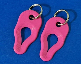 2 x Key Ring Tick Removal Tools Pink PLA Plastic Biodegradable, dog cat horse