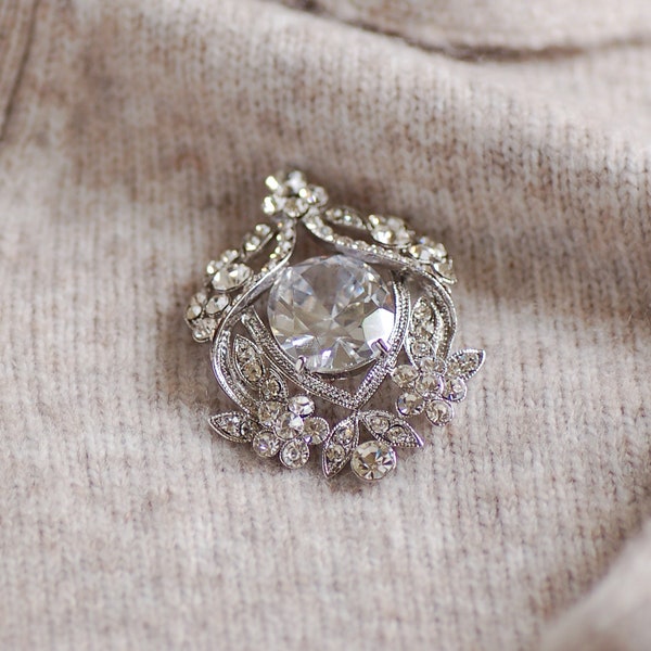 Broche de diamante blanco como la nieve, broche de cuento de hadas de estilo vintage, broche de blanco como la nieve de estilo vintage, broche de espejo, broche de estilo antiguo