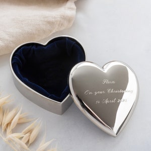 Personalisierte Herz Schmuckschatulle, Schmuckschatulle mit Gravur, personalisierte Mädchen Andenken-Box, Schmuckschatulle mit Gravur, Brautjungfer Box
