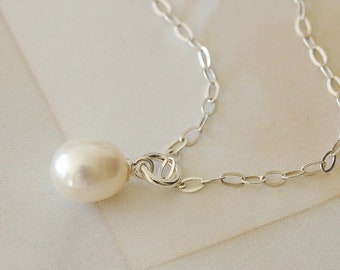 Ivory Pearl Drop Necklace, Pearl Drop Pendant, Ivory Pearl Necklace, Silver and Pearl Necklace, Elegant White Pearl Drop Necklace