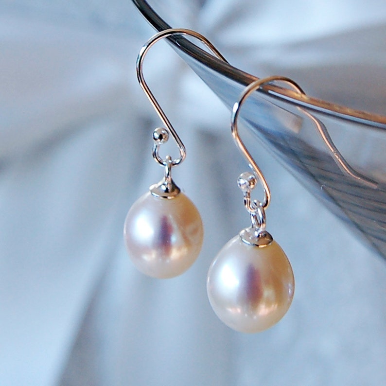 Freshwater Ivory Pearl Drop Earrings