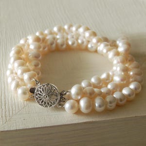 Vintage Style Three Strand Pearl Bracelet, Multi Strand Pearl Bracelet, Pearl Cuff Bracelet, Bridal Pearl Bracelet, Chunky Pearl Bracelet
