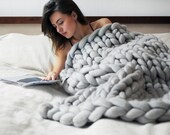 Premium Collection. Ohhio's Grande Punto blanket. Chunky blanket. Extra Fine Merino wool