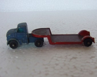 Lone Star Tuf Tots Low Loader Truck in played with condition scale 118 : 1