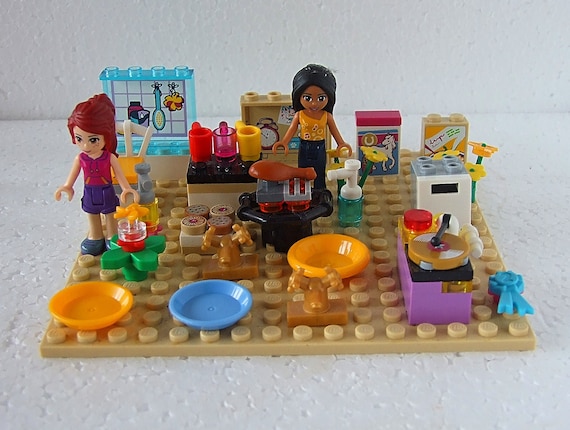 Mundskyl bh ubrugt Lego Friends Mini Women Girls Figures With Random Items - Etsy