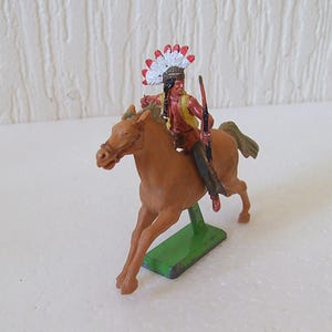 Britains Vintage Wilder Westen Indianer mit Schleife