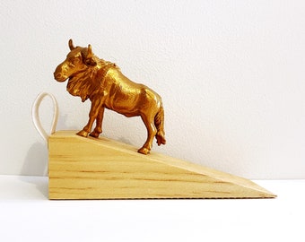 Gold Wildebeest Door Stop / Wildebeest Animal Doorstop Door Wedge / Gold Animal Doorstop / Gold African Animal Door Wedge / Animal Doorstop