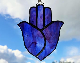 Purple Stained Glass Hamsa Hand Suncatcher, Hand of Fatima, Khamsa, Chamsa, Good Luck Symbol Gift, Talisman, Window or garden decoration