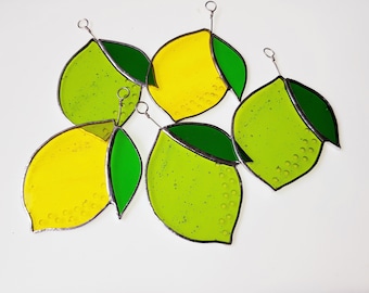 Stained glass lemon and lime suncatchers with engraved detail, glass lemon, glass lime, kitchen decoration, food lover gift, citrus fruit