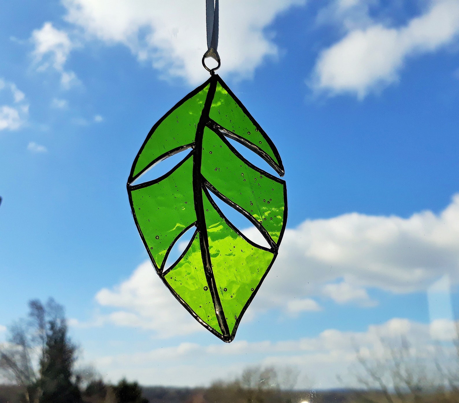 Green Stained Glass Leaf Suncatcher Glass Leaf Ornament Etsy UK