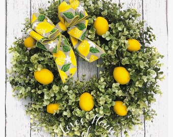 Farmhouse wreath, Boxwood wreath, Lemon wreath, Spring wreath, Front door wreath, Farmhouse decor, Housewarming gift