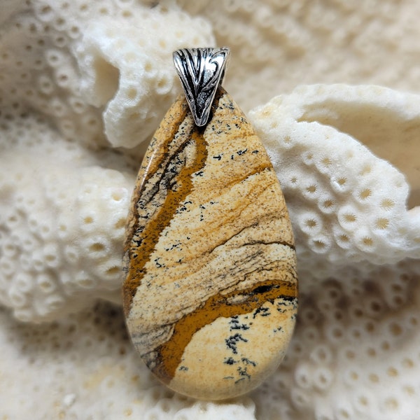 Picture Jasper pendant,scenic teardrop shape, 2 inch, with bail, Gemstone jewelry, choose bail color. Free shipping