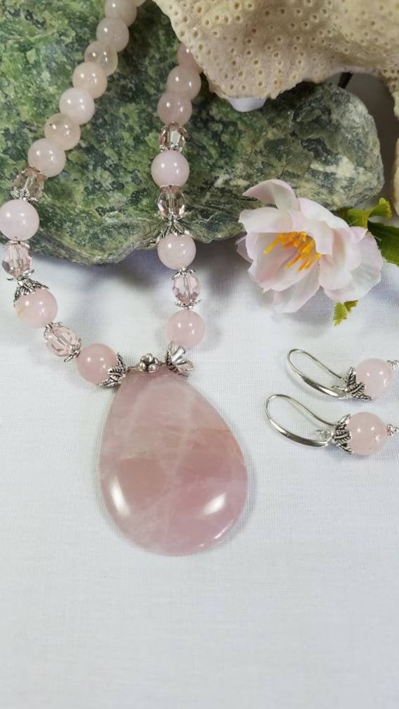 Swarovski rose on sale quartz necklace